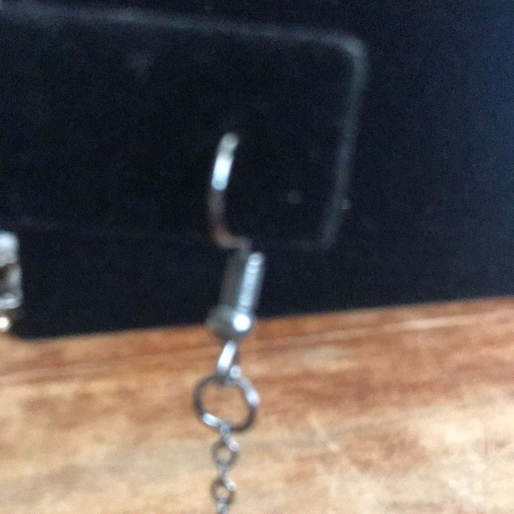 SPIDER EARRINGS - Picture 4 of 5